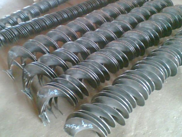 Spiral blade